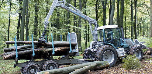 Trator florestal - Pm Trac III - Pfanzelt Maschinenbau GmbH - com transmissão mecânica / especial
