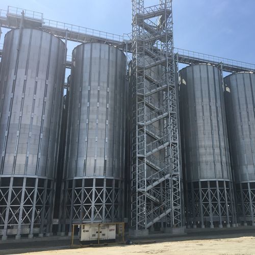 Silo para cereais - SILOS Spain - em aço galvanizado / redondo / com tremonha