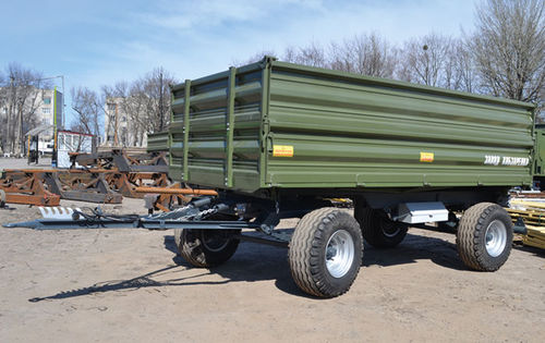 Carreta com tampas removíveis - 2TSP-8 - Zavod Kobzarenka Ltd. - com 2 eixos / agrícola / 6 toneladas