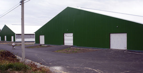 Estábulo modular - Bratslav A.L.C.