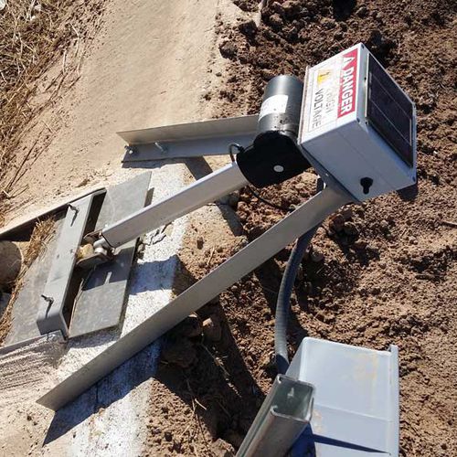 Comporta de parede para canal - AutoFlood - Watch Technologies - autorregulável / automática / a energia solar