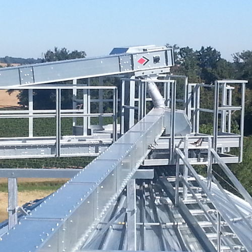 Transportador para cereais - Convoyeur à chaîne - AGRICONSULT - de corrente / inclinado / fechado