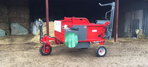 Desenrolador de fardos autopropelido - GDVA150F  - Galonnier - para alimentação / para fardos redondos