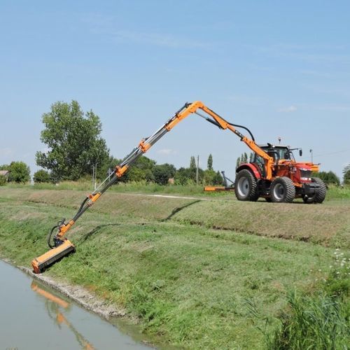 Triturador acoplado - Extreme XL - Hymach srl - para beiras de estrada / hidráulico / para trator