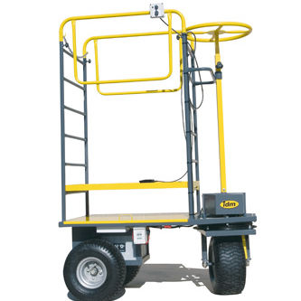 Plataforma elevatória autopropelida - A3R - 2000 - IDM