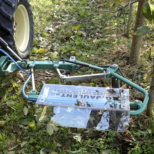 Pulverizador montado - RADEF - Jaulent Industrie - para grandes áreas de cultivo / para culturas arbóreas / hidráulico
