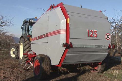 Prensa enfardadeira para fardos redondos - Lerda Agri - de câmara fixa