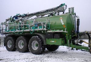 Distribuidor de esterco líquido com 2 eixos - TYPHON Series - Mauguin Citagri - com 3 eixos / com enterrador