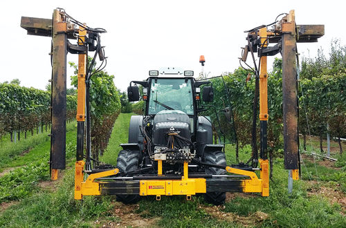 Podadora para vinha - 480 - Spezia srl - Tecnovict - montada em trator / vertical / hidráulica