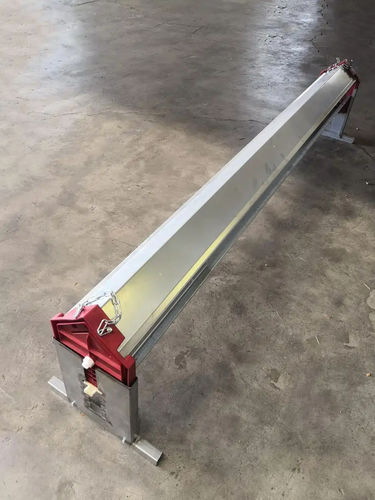 Bebedouro para aves - CABI GROUP - em aço galvanizado