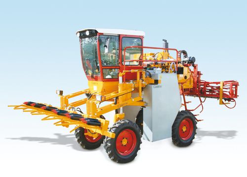 Despendoador autopropelido - S4C - Castrix - de 4 linhas / de 6 linhas