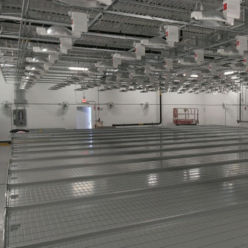 Bancada de cultivo para subirrigação - Max Roll Series - Innovative Growers Equipment Inc