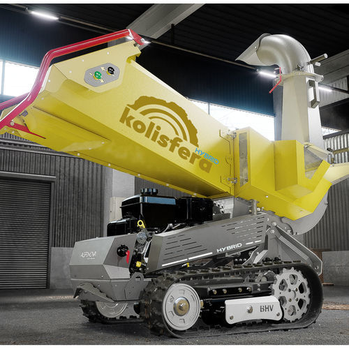Triturador de galhos híbrido - Kolisfera cippatore  - AGRINOVA Srl - autopropelido / de esteiras