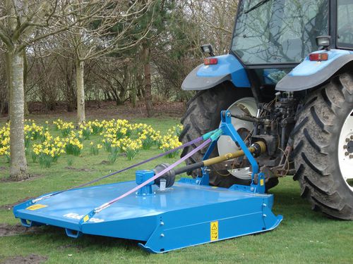 Triturador de rama de 1 linha - 150 - KIDD FARM MACHINERY LTD - com engate em 3 pontos