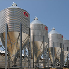 Silo para cereais - Automated Production Systems - em aço galvanizado / com tremonha / ondulado
