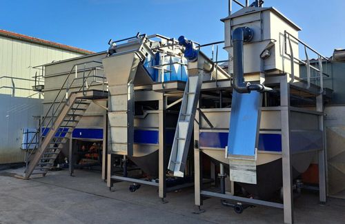Sistema de tratamento de lodo - Tong Engineering - de águas residuais / com separador / UV