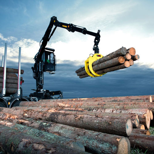 Grua florestal montada em caminhão - LOGLIFT 125Z series - HIAB AB - com lança articulada