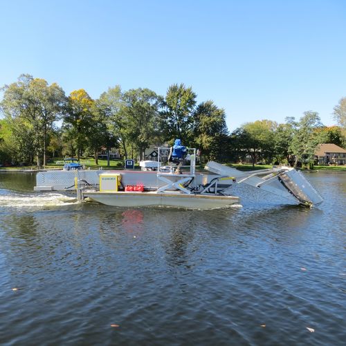 Colheitadeira para algas - D-6100 H5.5 - Henning Marine  (Div. of Dredge Boats, LLC) - barco