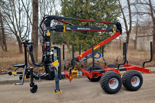 Grua florestal montada em carreta - P67T - FTG | Källefall - montada em trator / com lança articulada / para triturador de galhos