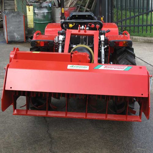 Enxada rotativa para cama de aviário - tornadosprayers - de eixo horizontal / com controle de profundidade