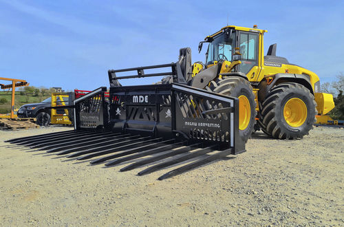 Garfo para silagem - Warrior - MDE Machinery Ltd - 2 dentes / 3 dentes / 4 dentes