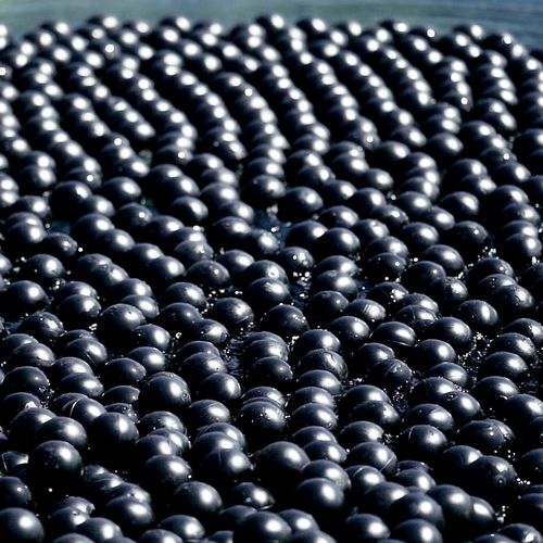 Cobertura flutuante para lagoa de chorume - Water-filled Bird Ball™ - Euro-Matic - de plástico / para prevenção de evaporação / para controle do odor