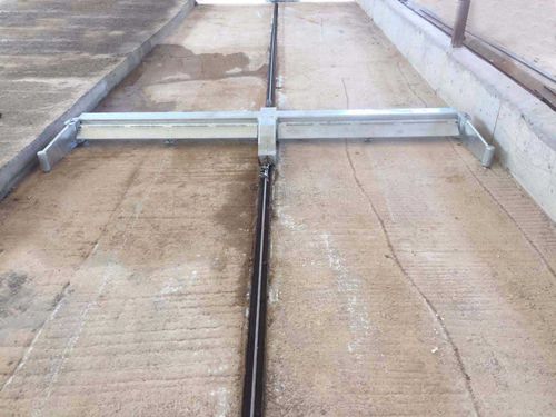 Raspador de esterco com corrente - DIAMAK - reto