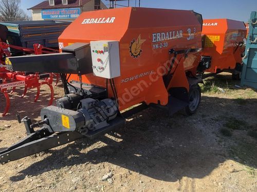 Vagão misturador horizontal - MAK-3-22 - ERDALLAR AGRICULTURAL MACHINERY - de arrasto / de descarga lateral / com 2 roscas