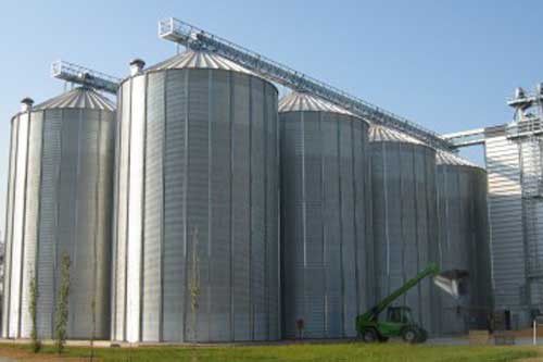 Silo com fundo plano - S.I.M.A. Srl - para cereais / metálico / em aço