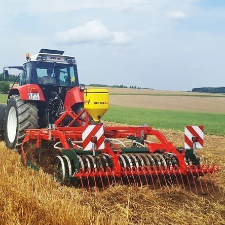 Adubadeira montada - MDP 40 M1, MDP 100 M1 - APV APV - Technische Produkte GmbH - sólida / larga / com sistema de dosagem
