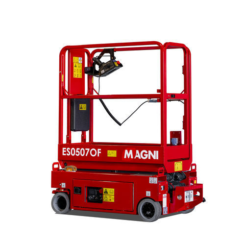 Plataforma elevatória autopropelida - ES0507OF - MAGNI TELESCOPIC HANDLERS Srl - elétrica